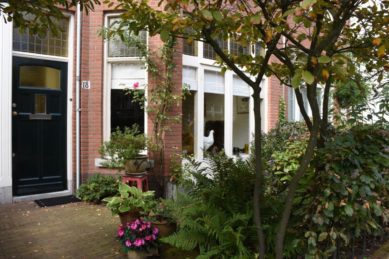 Bed & Breakfast Leonie The Hague Exterior photo