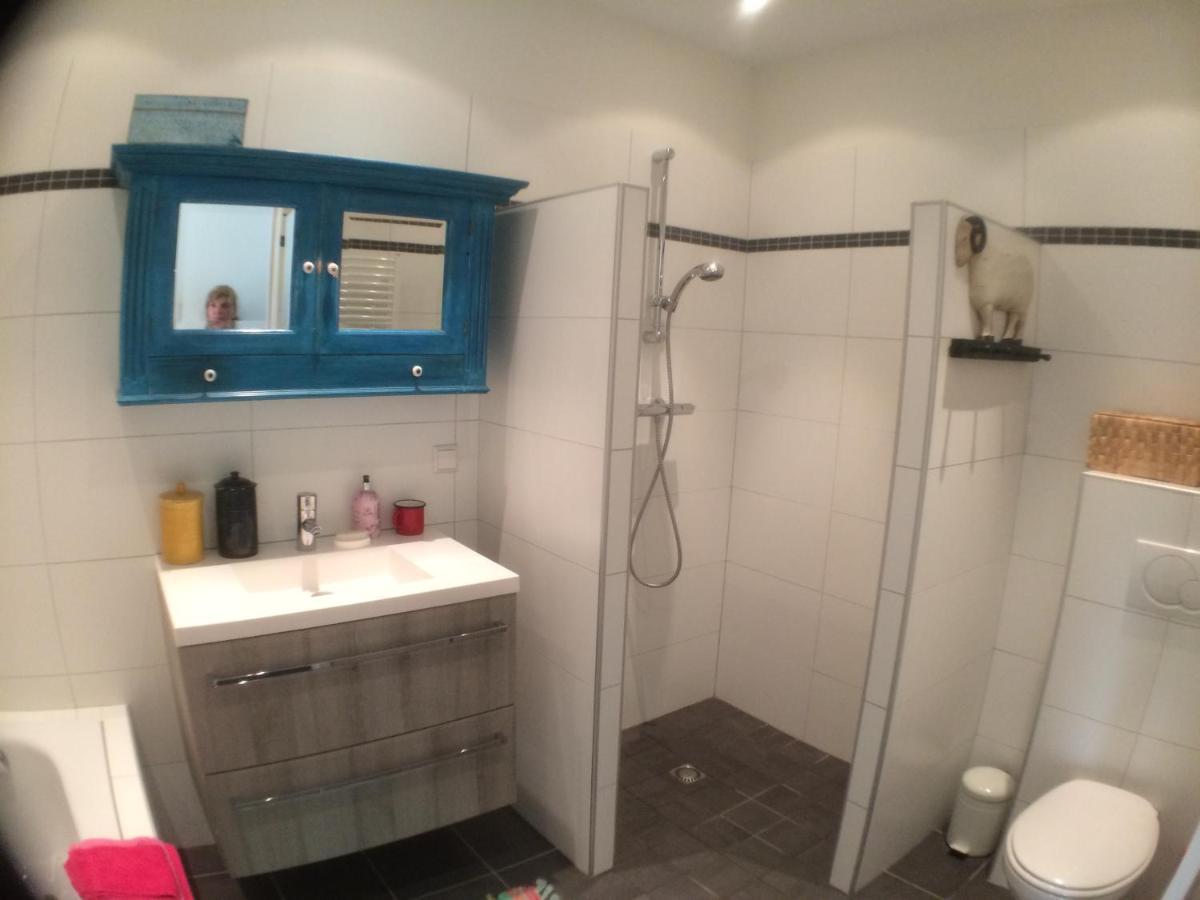 Bed & Breakfast Leonie The Hague Exterior photo